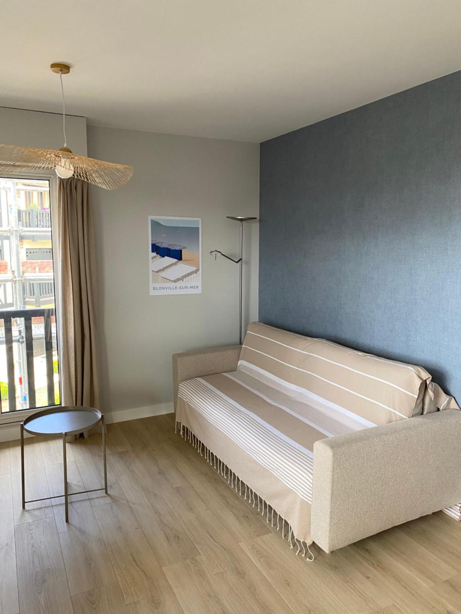 Appartement 65M2 Avec Balcon Vues Partielles Mer A 150M De La Plage Et Centre, Wifi Et Parking Prive Blonville-sur-Mer Eksteriør billede