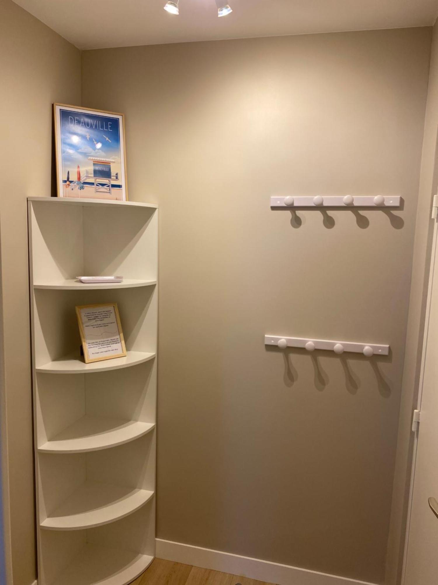 Appartement 65M2 Avec Balcon Vues Partielles Mer A 150M De La Plage Et Centre, Wifi Et Parking Prive Blonville-sur-Mer Eksteriør billede